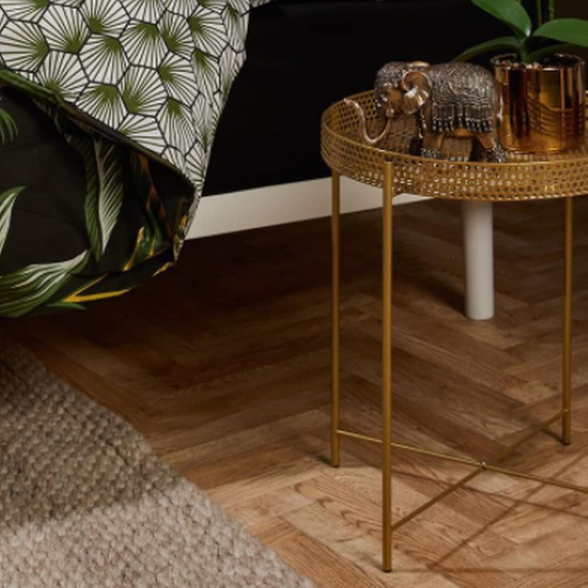 KKTECH Round Coffee Table - Elegant Side Table for Living Room, Modern Coffee Tables with Durable Finish, Stylish and Functional Design for Home Decor, Perfect Accent Piece for Any Space 47x43x43cm