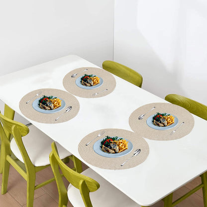 KKTECH Christmas Placemats - Set of 4 Round Place Mats for Table, Washable & Waterproof Table Mats, Heat Resistant for Home, Party, Wedding Décor, 38cm